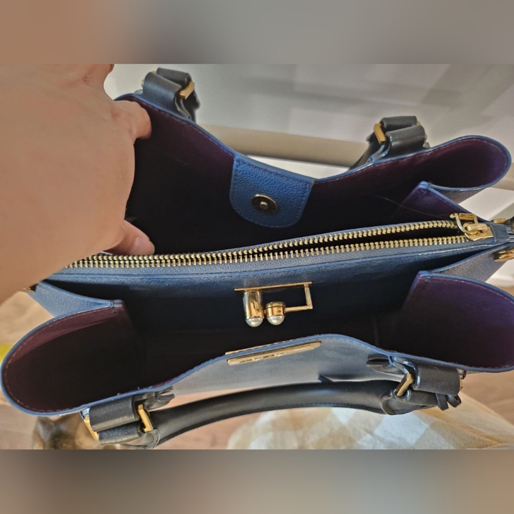 Top Handle Structured Bag - Picture 6 of 8